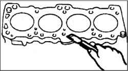 Снятие и установка головки блока цилиндров (4G63)
